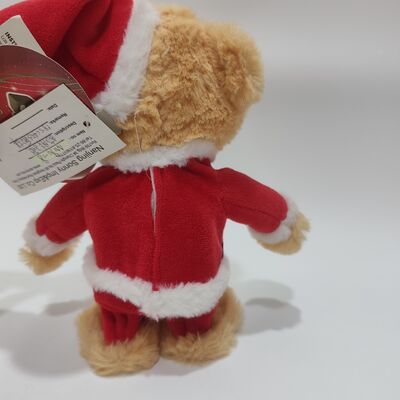 音楽と動きで歌ったり歩いたりするクリスマスベア