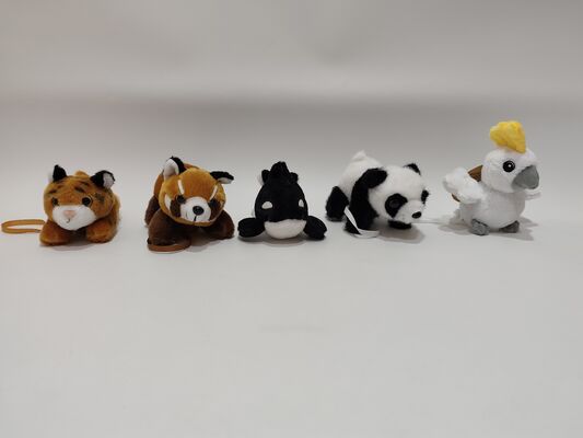 Magnetic Shoulder Perch Plush 5 Animal Set Cute and Interactive Collection